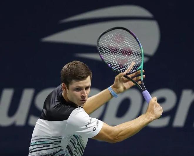 侧的关键球 侧的关键球