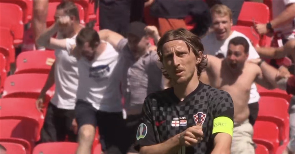 掐断了中轴 掐断了中轴